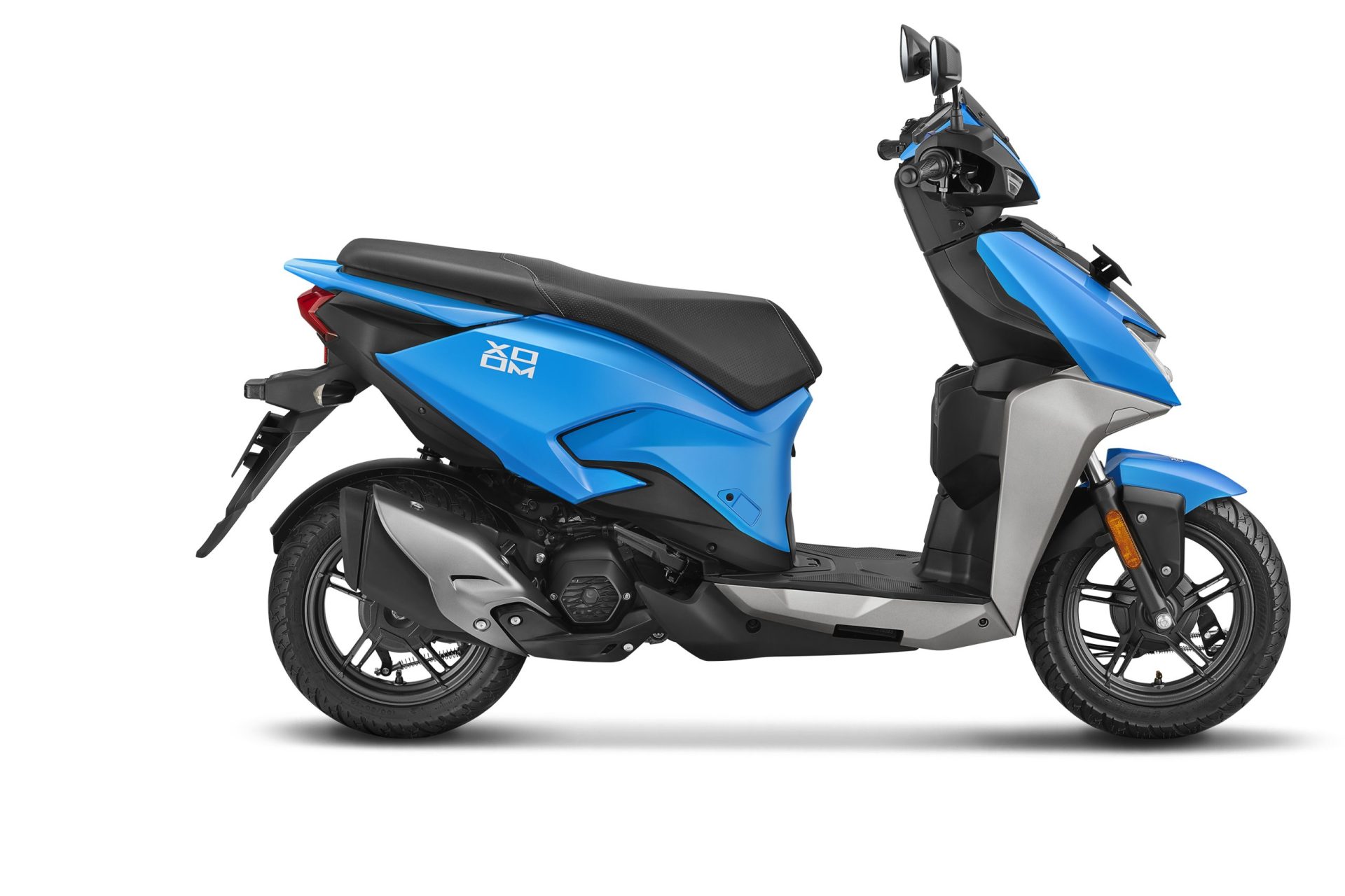 XOOM 110 VX_AAWS_Carb Polestar Blue 360D S01
